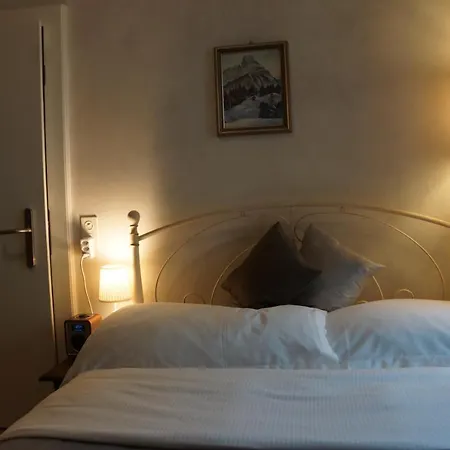 Maison Junod 3* Romainmotier