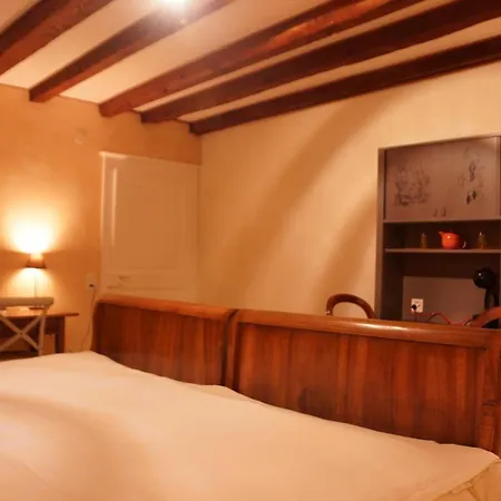 Maison Junod 3* Romainmotier