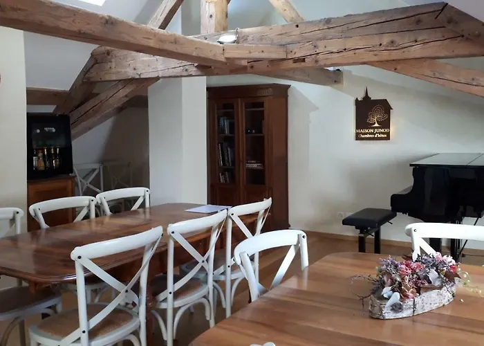 Maison Junod 3* Romainmotier
