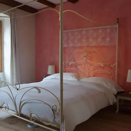 Maison Junod 3* Romainmotier